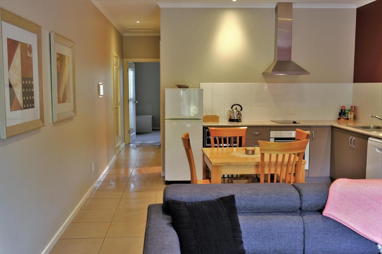 Must At Coonawarra Aparthotel Penola Exterior foto